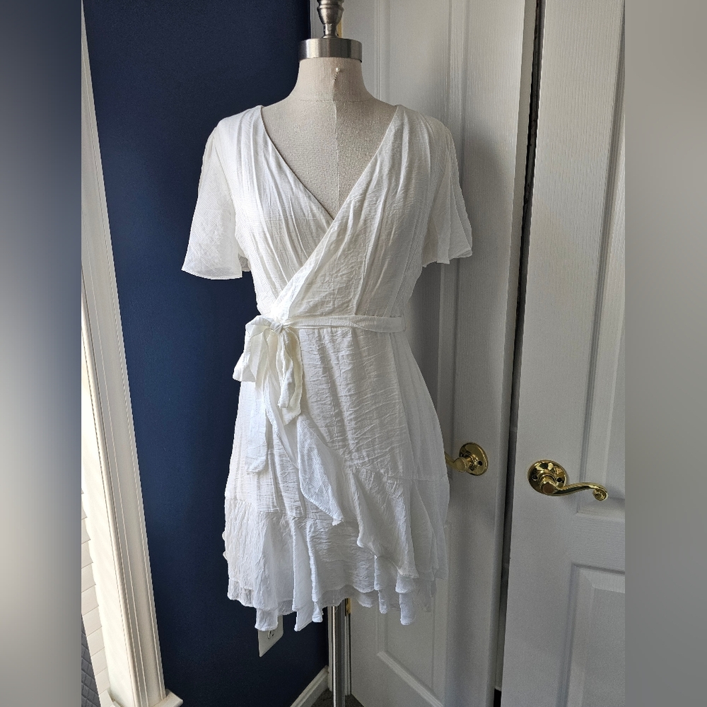 NWT Peach Love California dress